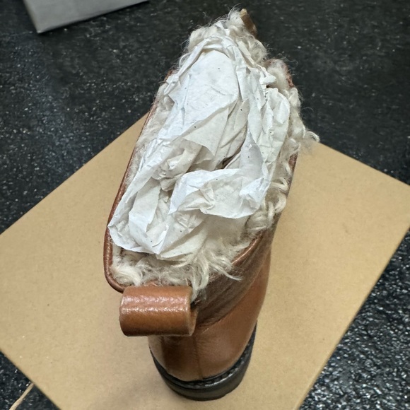 Gentle Souls by Kenneth Cole Women's Bristol Wallaby Boot New w/ Box Size 11 - Picture 9 of 12